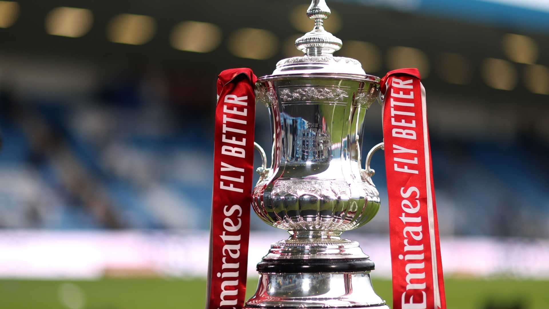 场地自行车男子麦迪逊决赛激烈角逐精彩上演